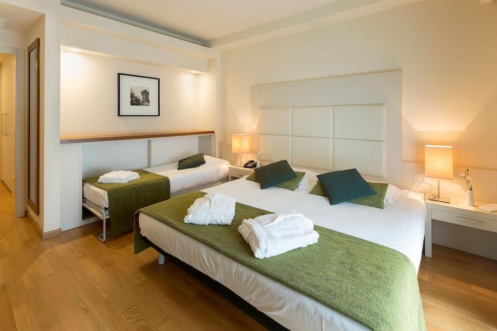 Leonardo Hotel Lago Di Garda - Wellness And Spa Lazise Exteriör bild