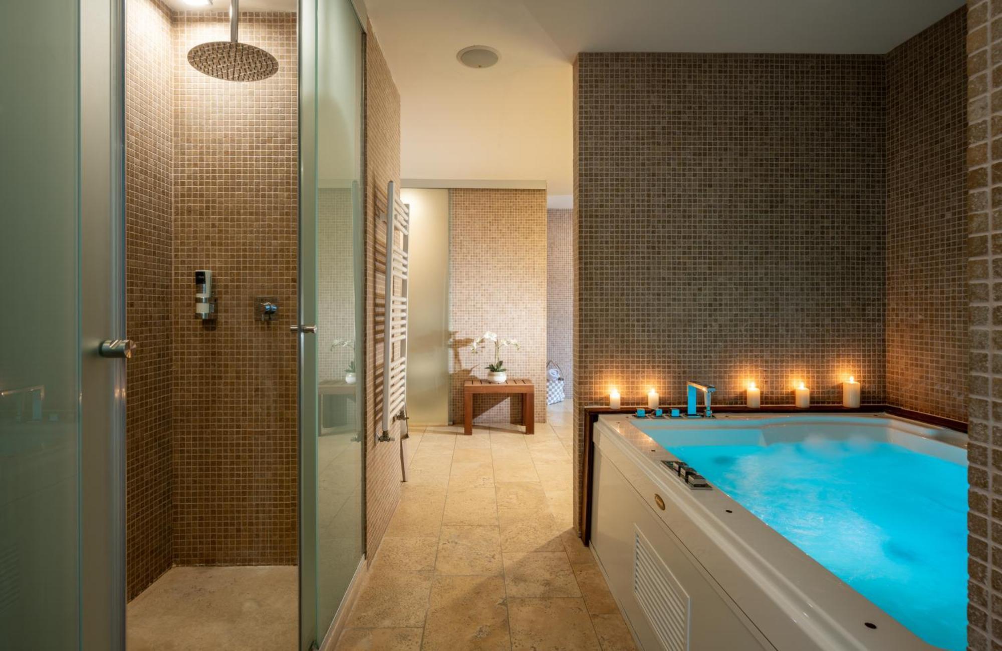 Leonardo Hotel Lago Di Garda - Wellness And Spa Lazise Exteriör bild
