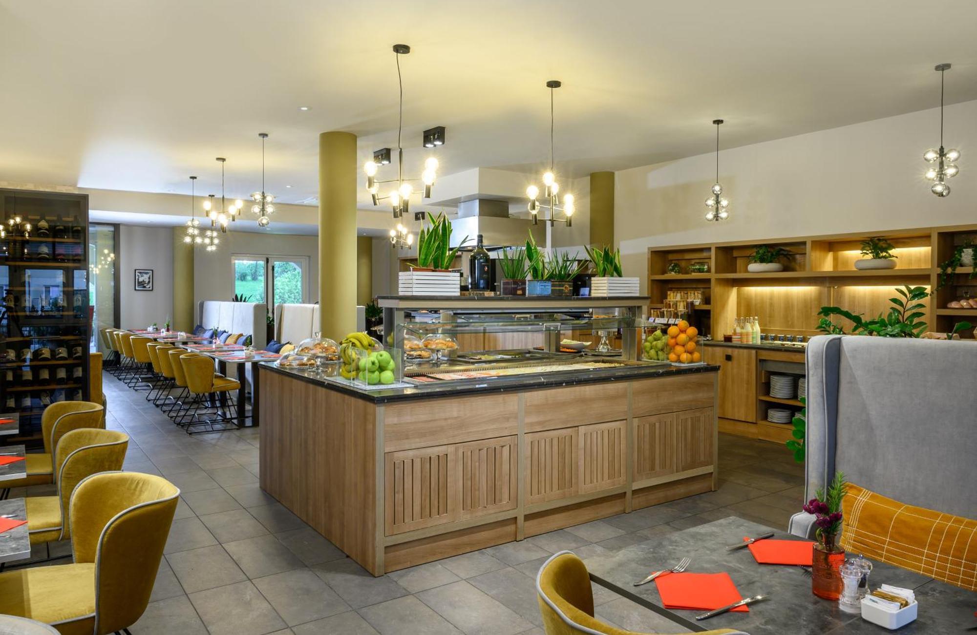Leonardo Hotel Lago Di Garda - Wellness And Spa Lazise Exteriör bild