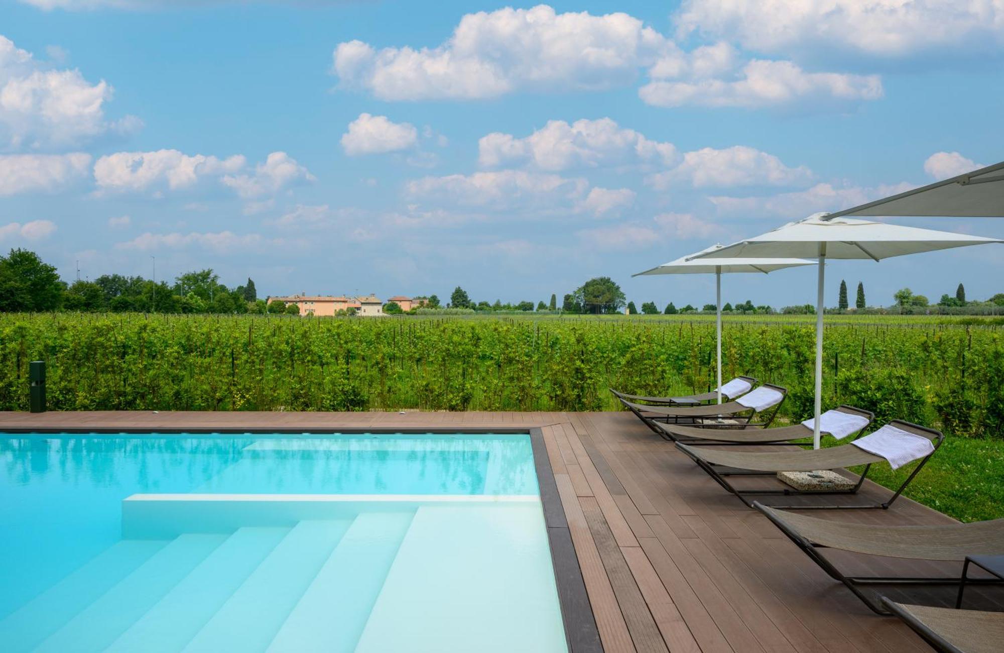 Leonardo Hotel Lago Di Garda - Wellness And Spa Lazise Exteriör bild
