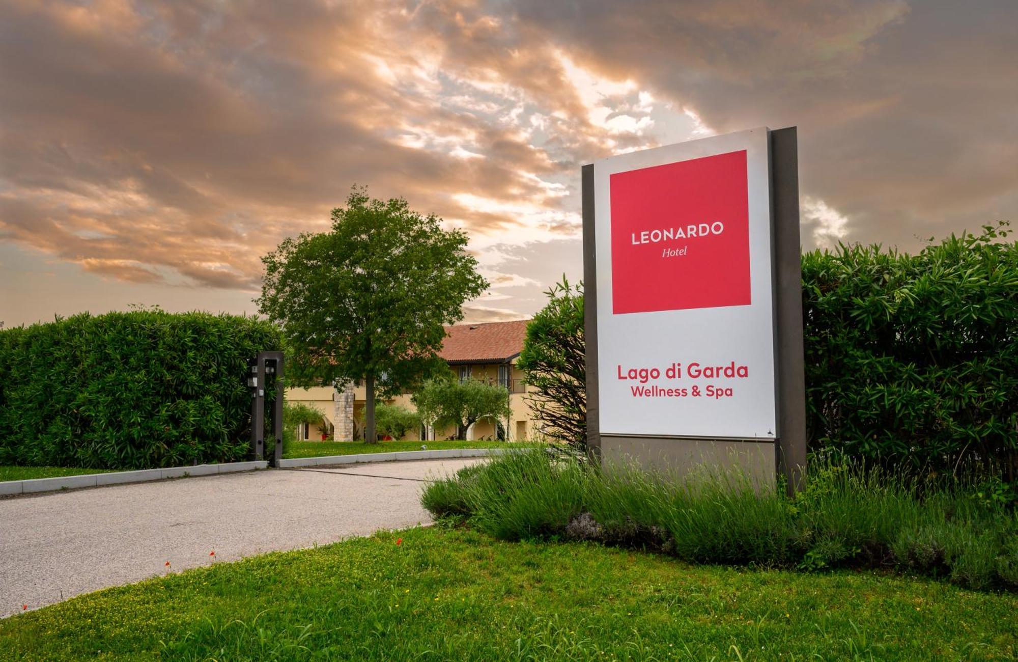 Leonardo Hotel Lago Di Garda - Wellness And Spa Lazise Exteriör bild