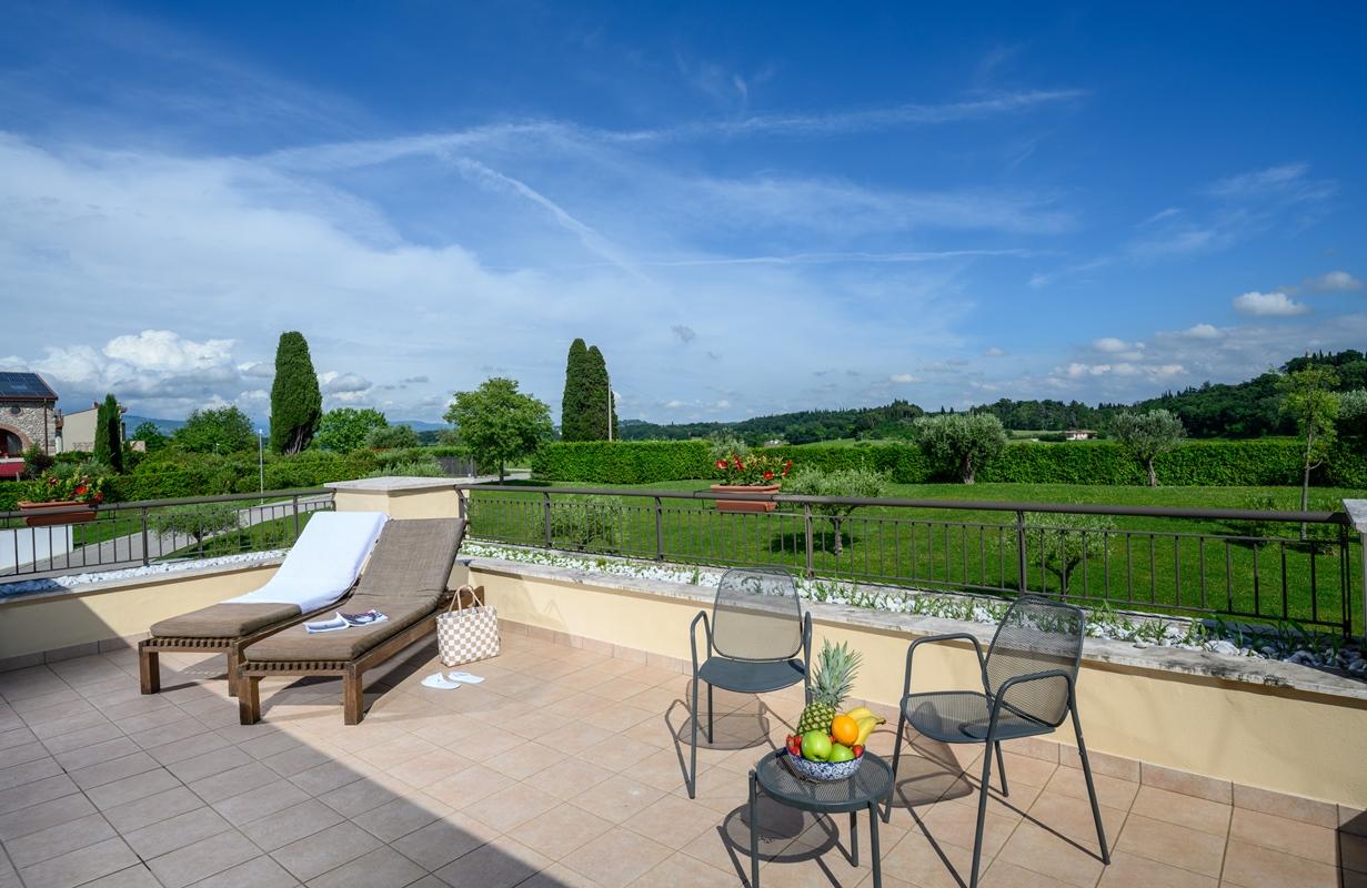 Leonardo Hotel Lago Di Garda - Wellness And Spa Lazise Exteriör bild
