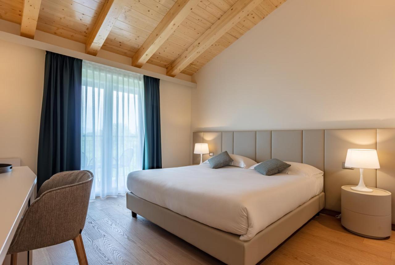 Leonardo Hotel Lago Di Garda - Wellness And Spa Lazise Exteriör bild